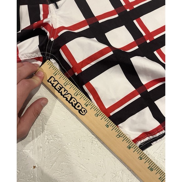 Manchester United Plaid Board Shorts Bathing Suit Mens Size 32 Summer Y2K - Picture 6 of 10